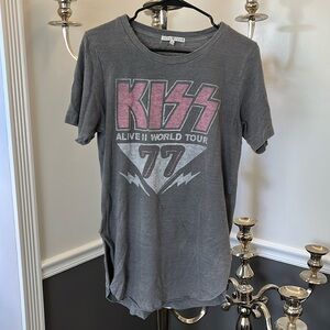 Vintage style Kiss T-shirt Junk Food brand